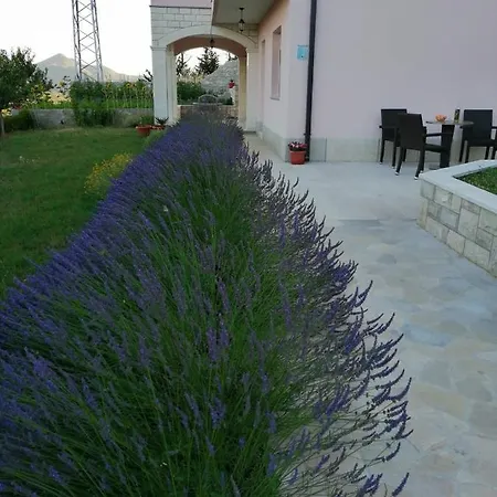 Sun Garden Apartment Trebinje Exterior photo