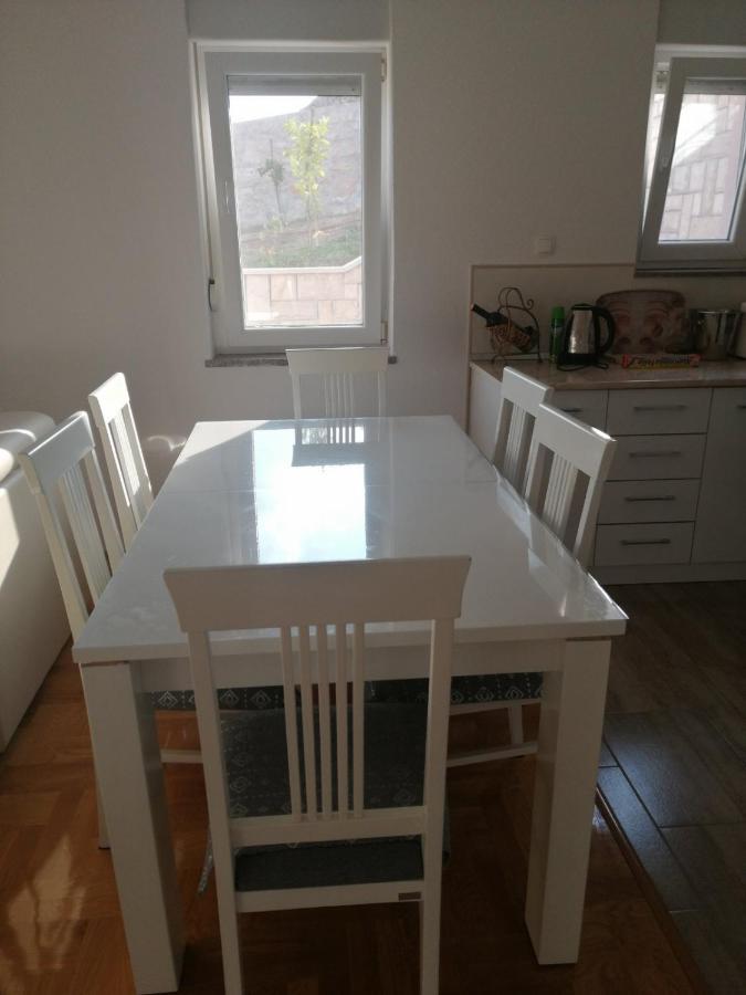 Sun Garden Apartment *
